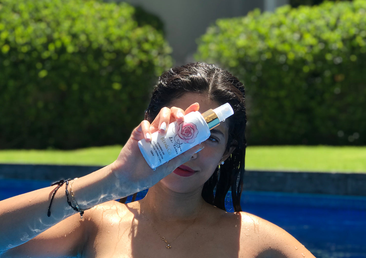 Agua de rosas